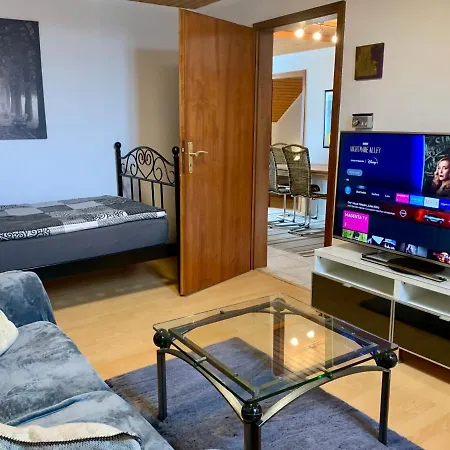 Ferienwohnung Caecilia Im Idyllischen Haus Kommeles - An Der Mosel *