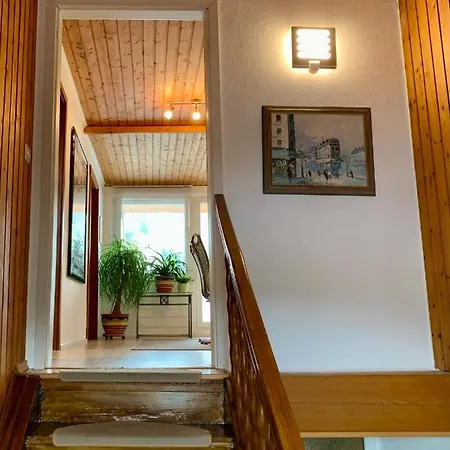 Ferienwohnung Cäcilia Im Idyllischen Haus Kommeles - An Der Mosel Leiwen