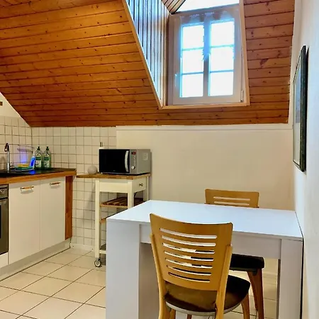 Apartment Ferienwohnung Cäcilia Im Idyllischen Haus Kommeles - An Der Mosel Leiwen