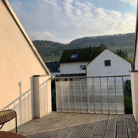Ferienwohnung Caecilia Im Idyllischen Haus Kommeles - An Der Mosel Διαμέρισμα *